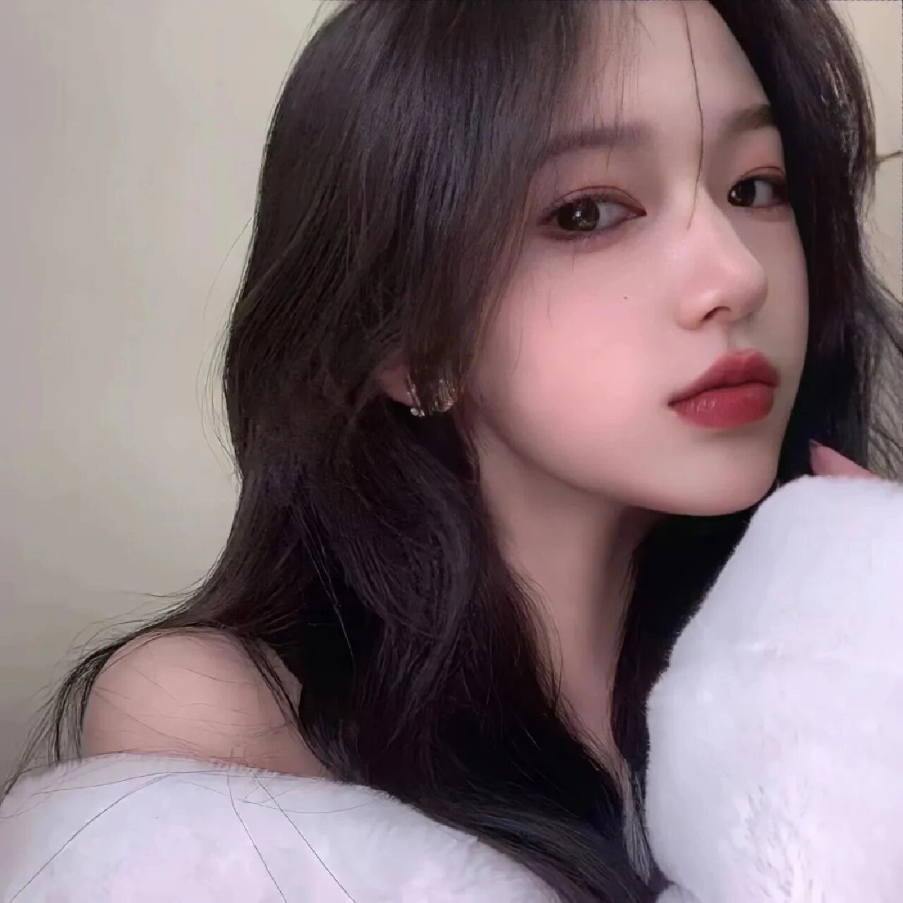 真人头像2|氛围感冷酷女头 你是夏日繁盛的香樟,扎根在我心房