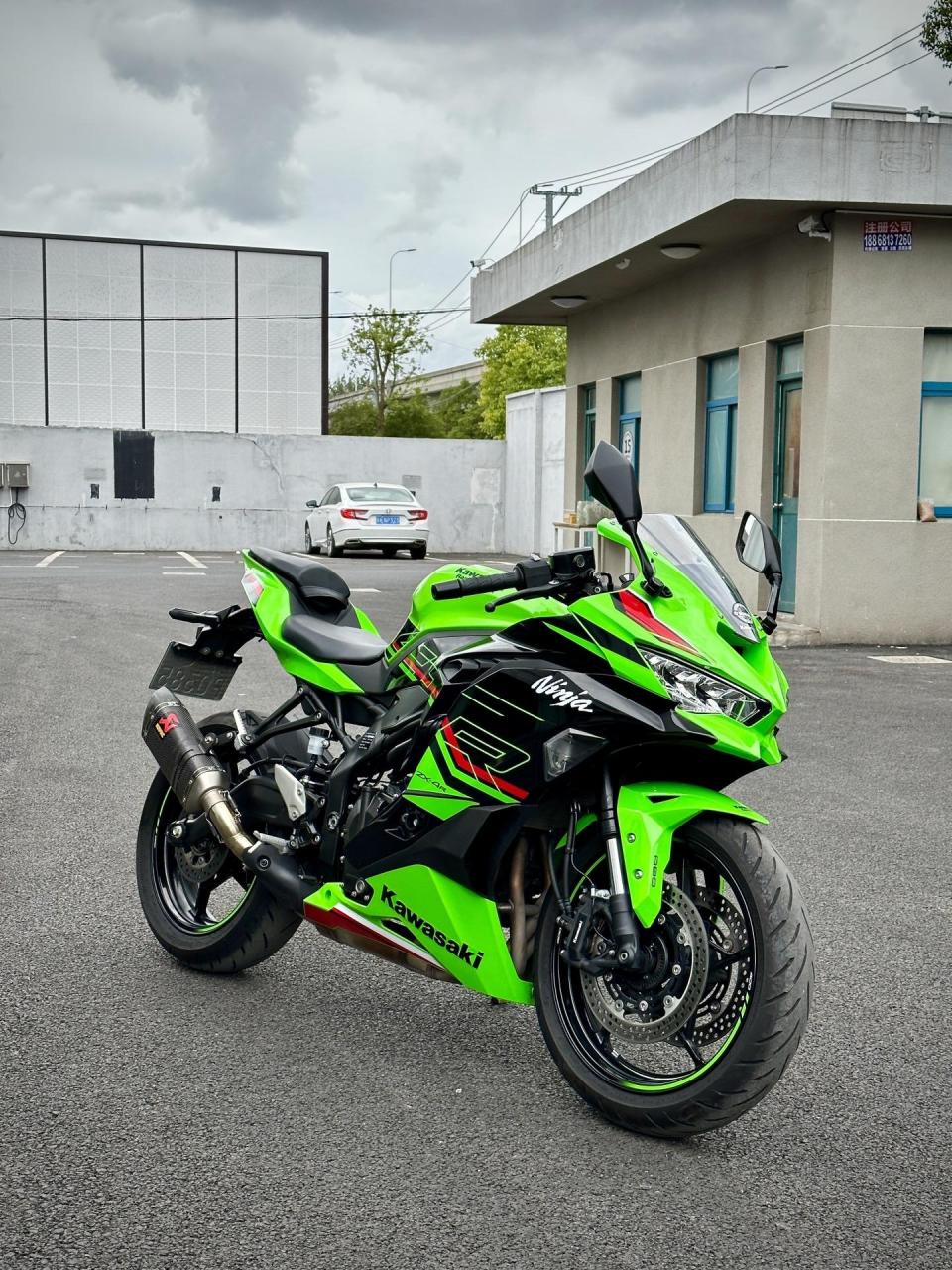 川崎最小排量四缸小跑车来啦.