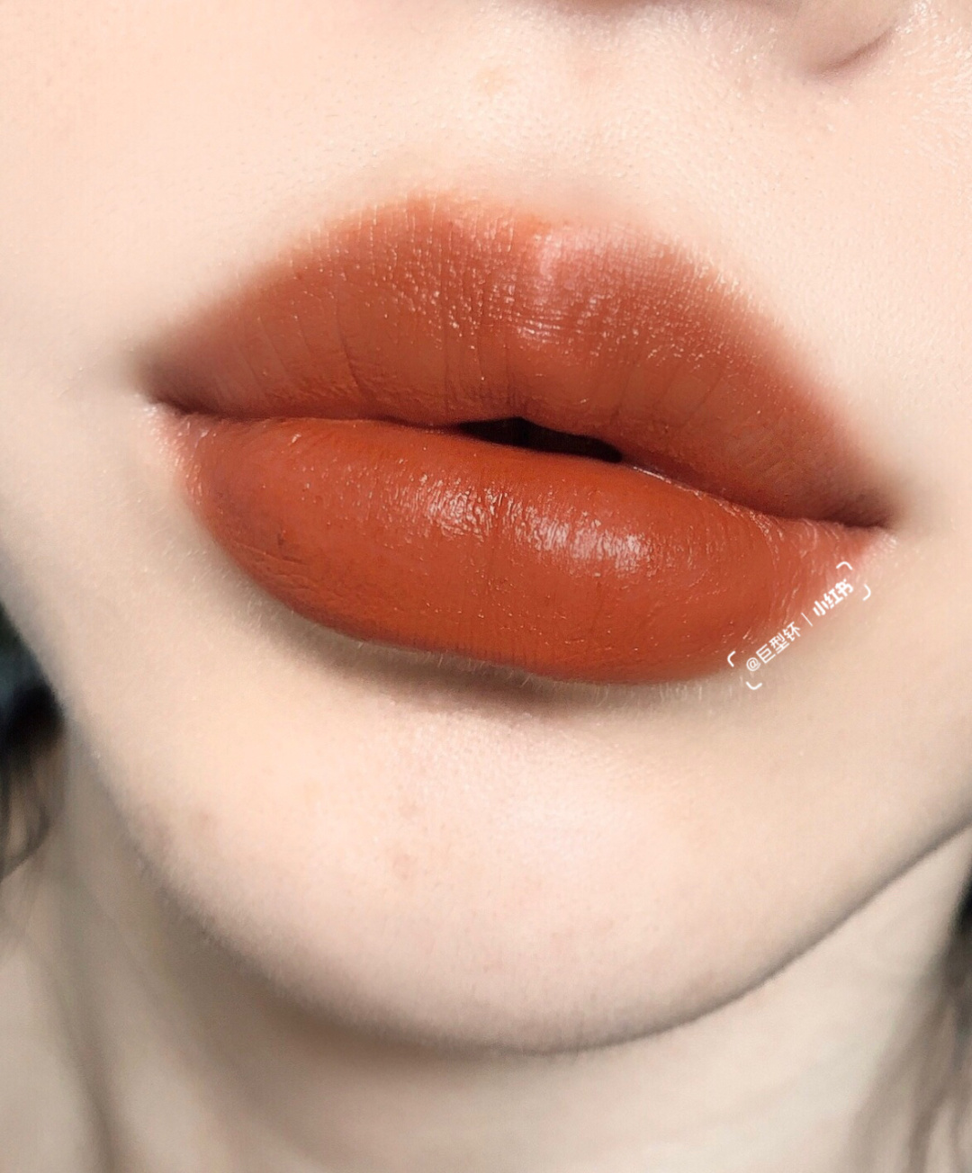 方糖口红 哑光唇膏的显色 奶油质地的顺滑和滋润度 07太顶了