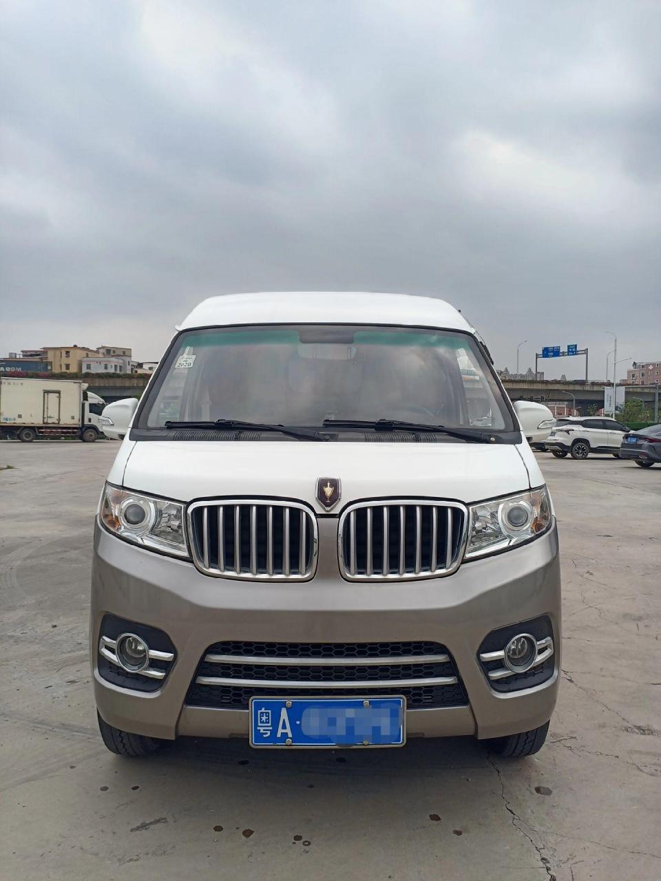 2019年06月华晨金杯 新海狮两座加长版,14000公里实表!1.