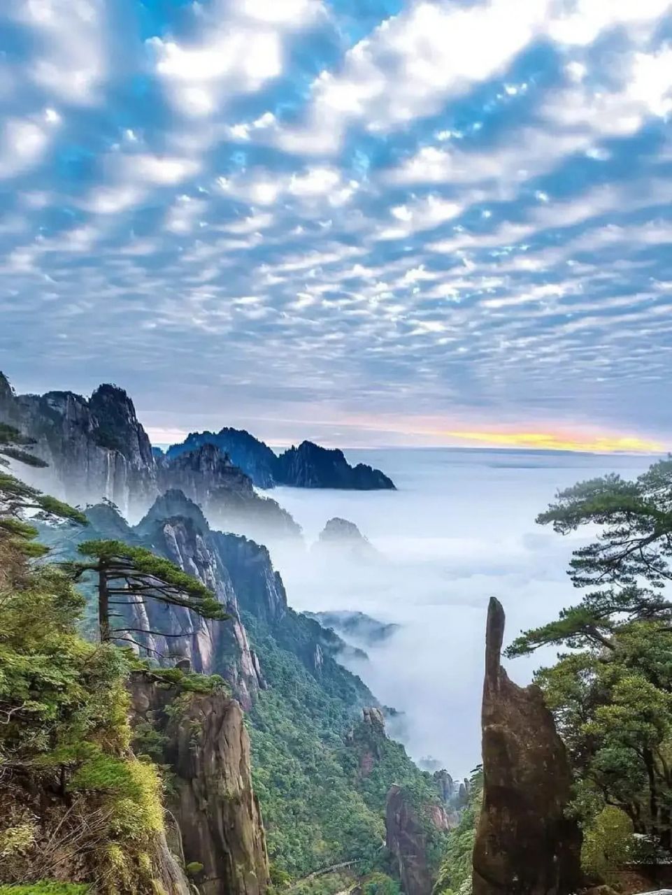 美图欣赏——云海 三清山是中国有名的旅游胜地之一,也是一个自然风光