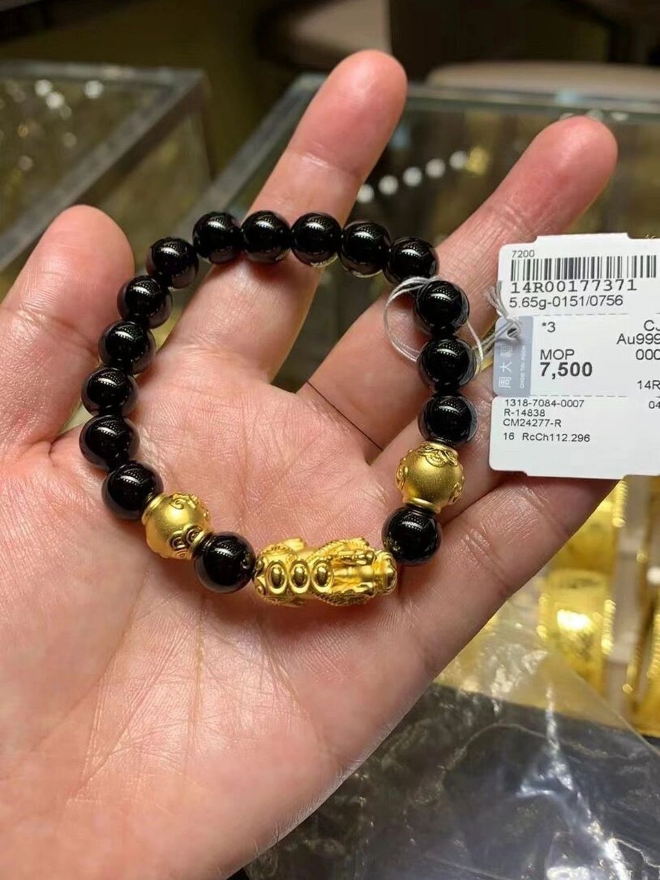 澳门周大福 貔恘65折 澳门周大福 大貔恘有货 原价7500 现价485092