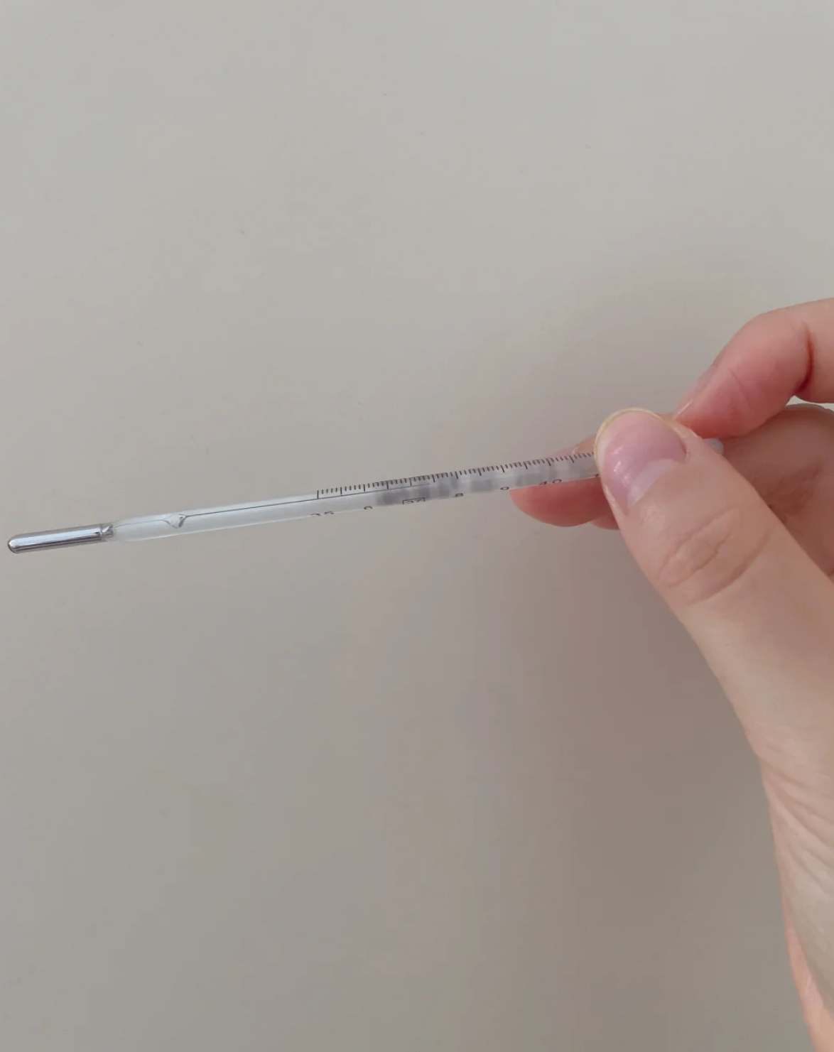 主要有这几个原因:测量位置不同,体温计不准,体温自然变化,测量方法不