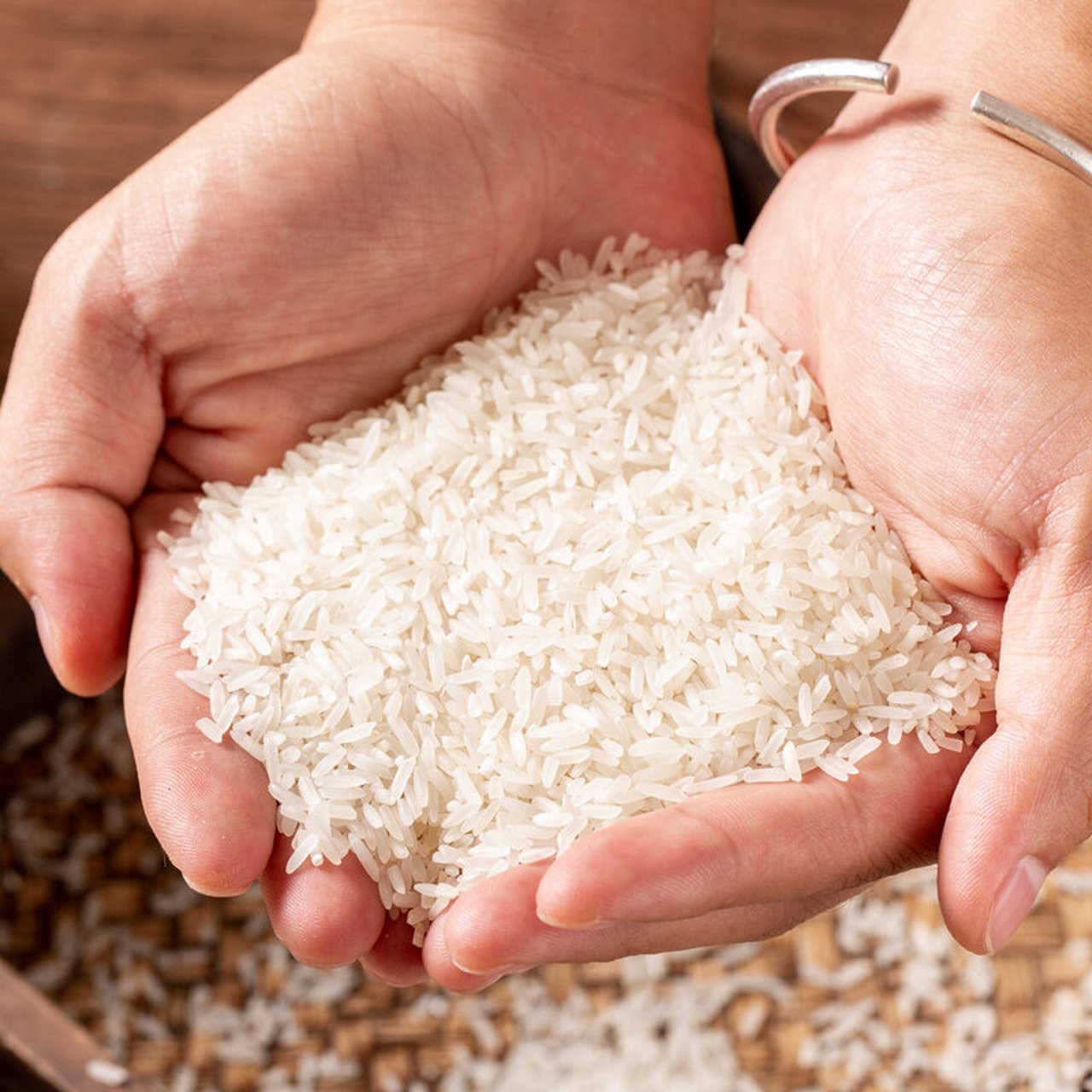 广东省特产 - 马坝油粘米 相传(清代初期)马坝油粘米作为贡米供奉朝廷