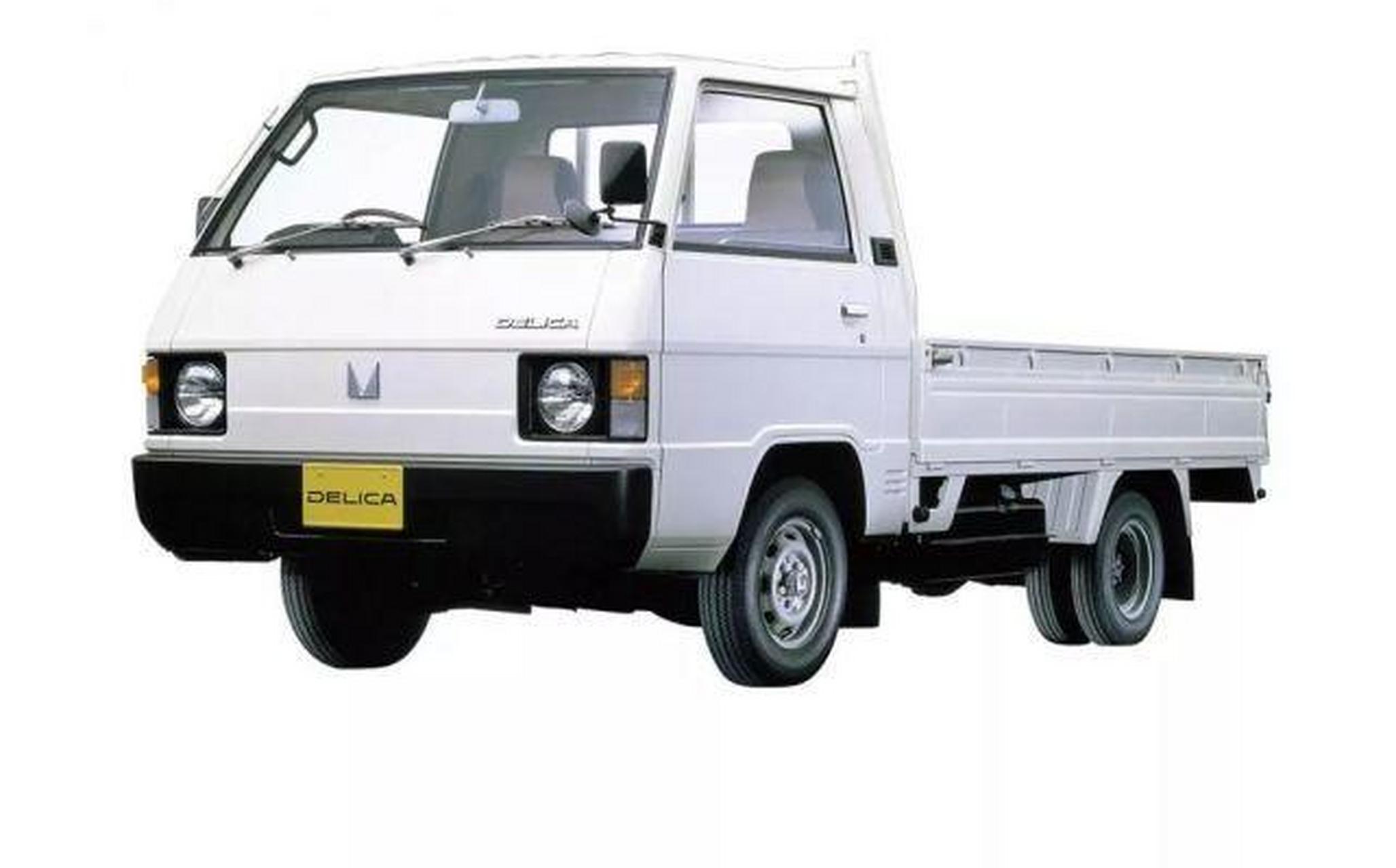 上世纪80年代三菱德利卡l300改变到单排轻型卡车2驱动与4驱动版本