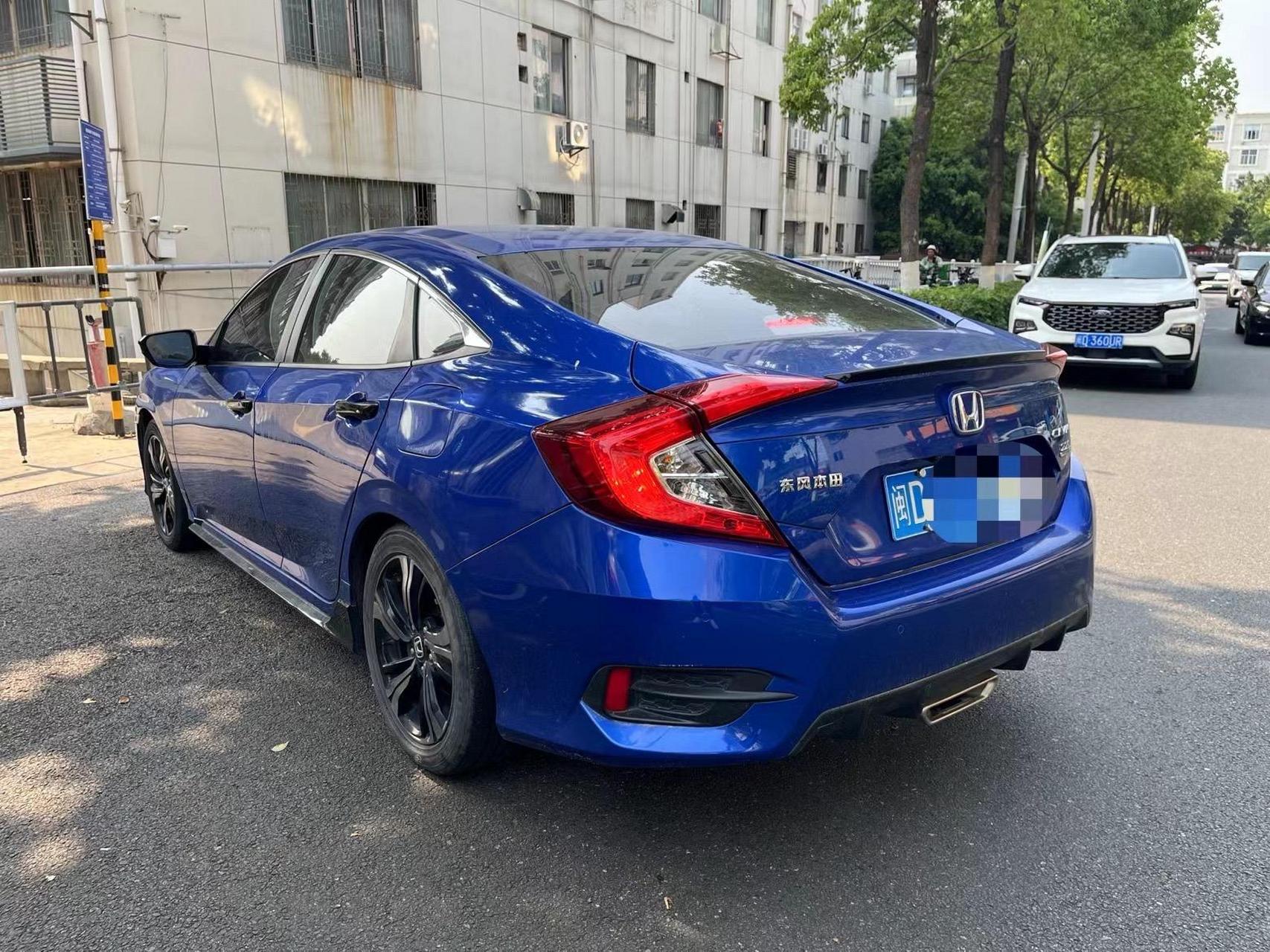 5t燃动版,实表54149公里,一手车未过户,无钥匙进入,一键启动,远程启动