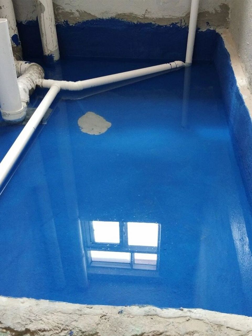 防水做了两遍,可以做试水的前提要清楚 做好防水后一定要等干了才可以
