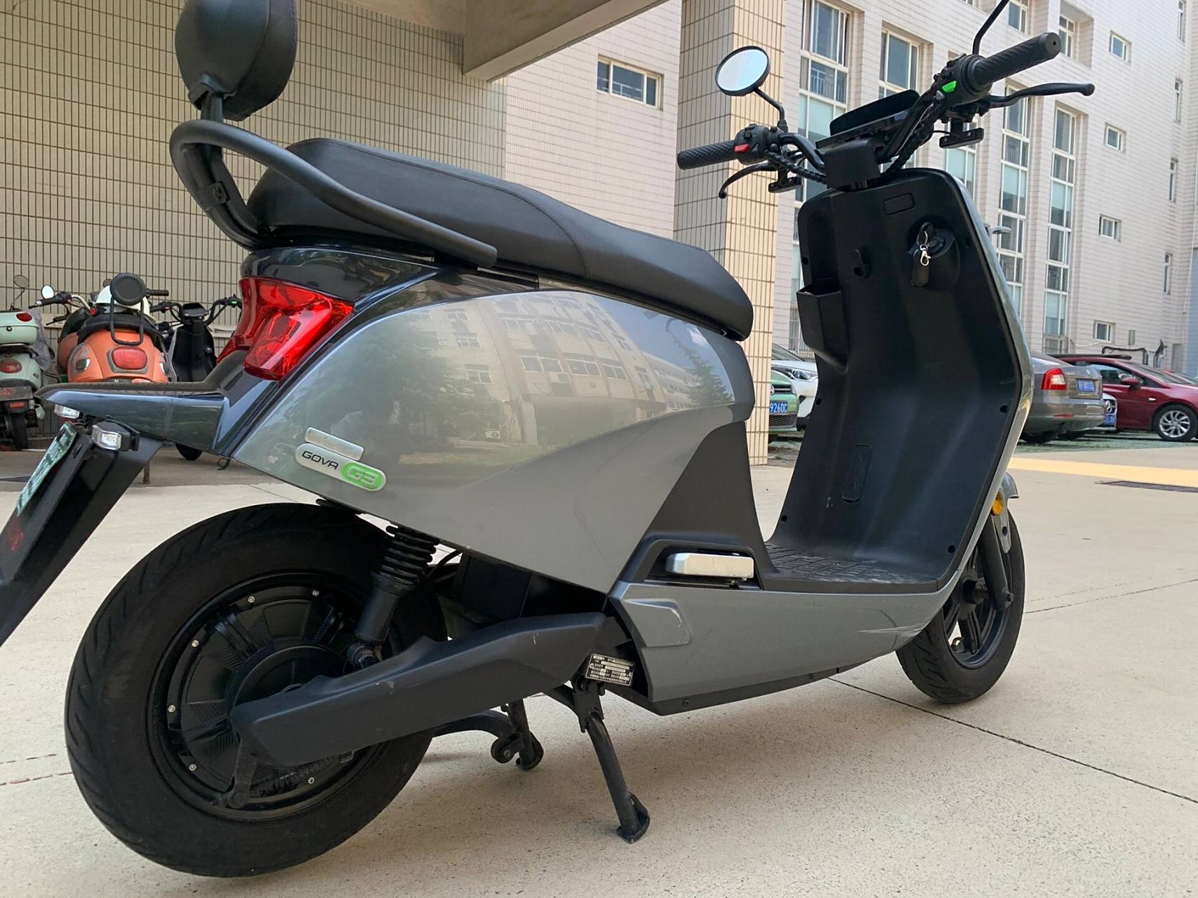 南通崇川出小牛电动车 小牛g3c,续航40-50公里,使用一年不到,电池在保