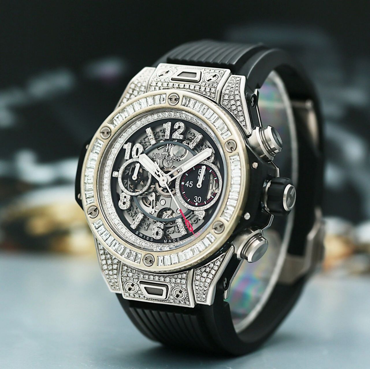 rx后钻 宇舶bigbang系列411.nx.1170.