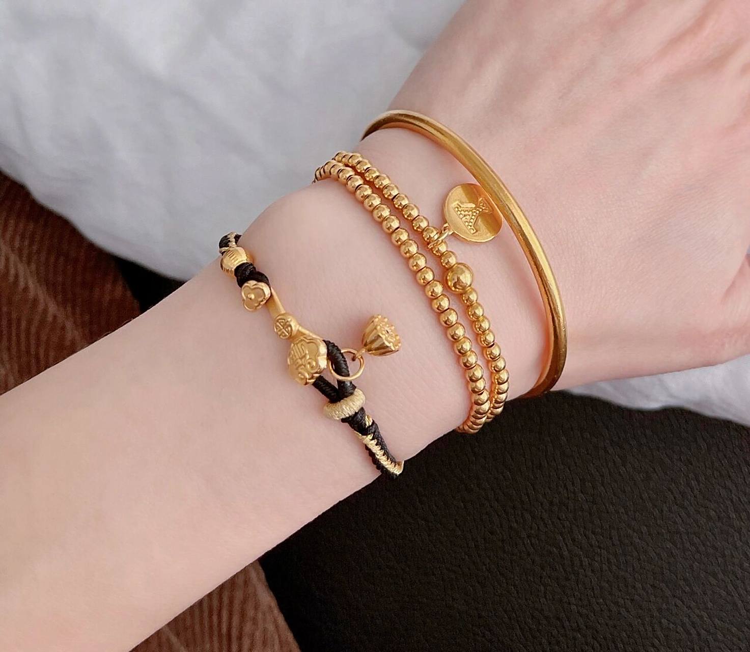 手编黄金如意 一起来黄金叠戴 手编金如意 手镯 珠串=叠戴 玉如意寓意