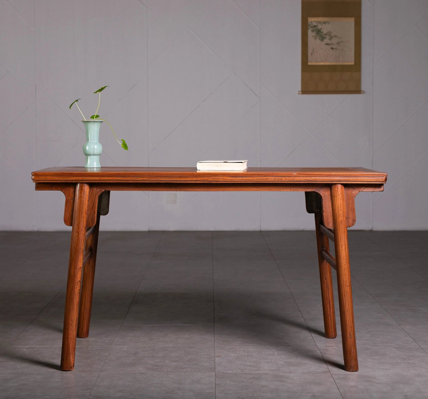 清晚期 蘇工 明式榉木夹头榫素刀牙画桌 【详情】此画桌刀牙板,梯子枨