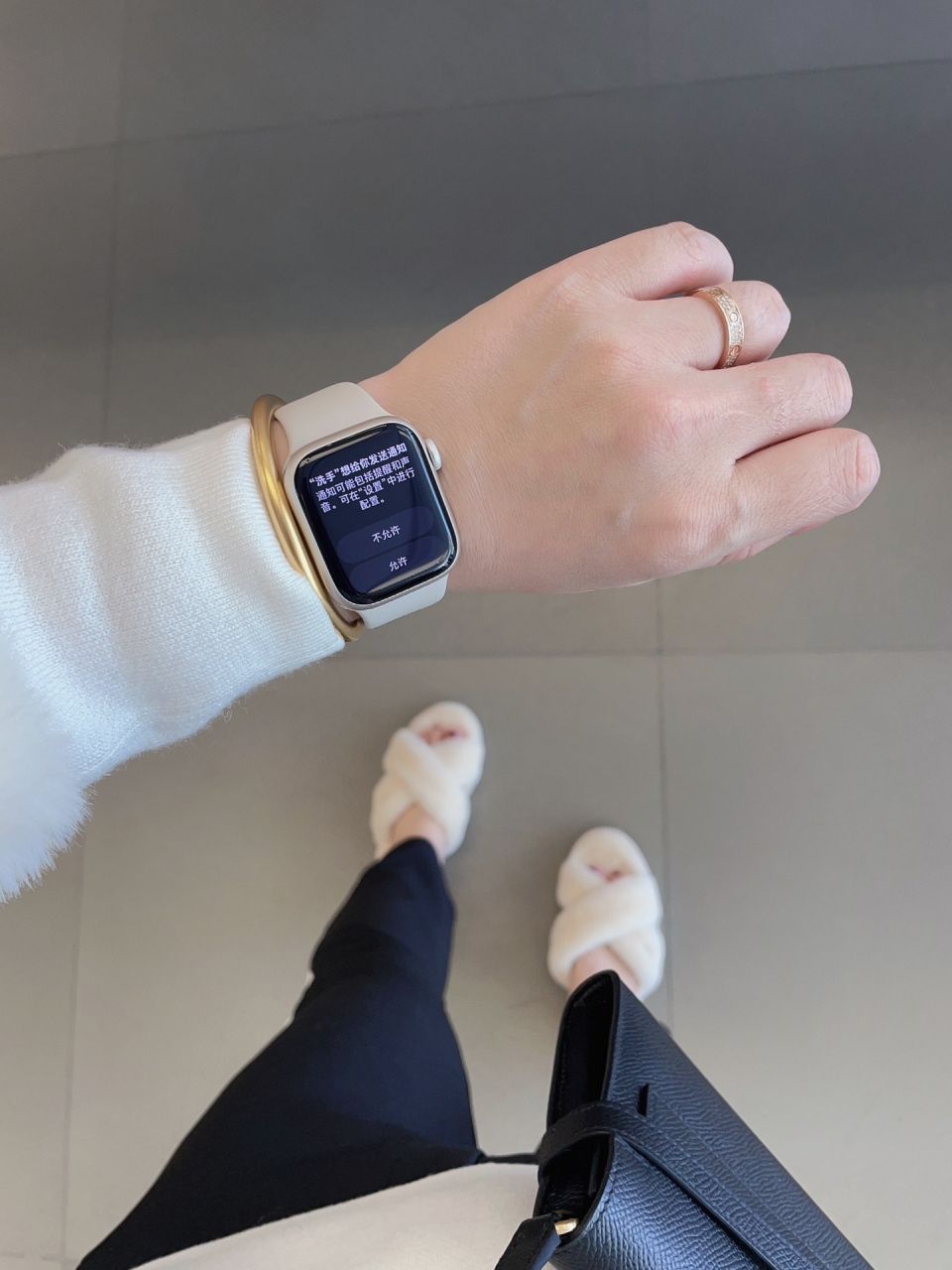 iwatch s8 41mm对比45mm大小 想搭配运动用 必须健康减肥～ 选哪个