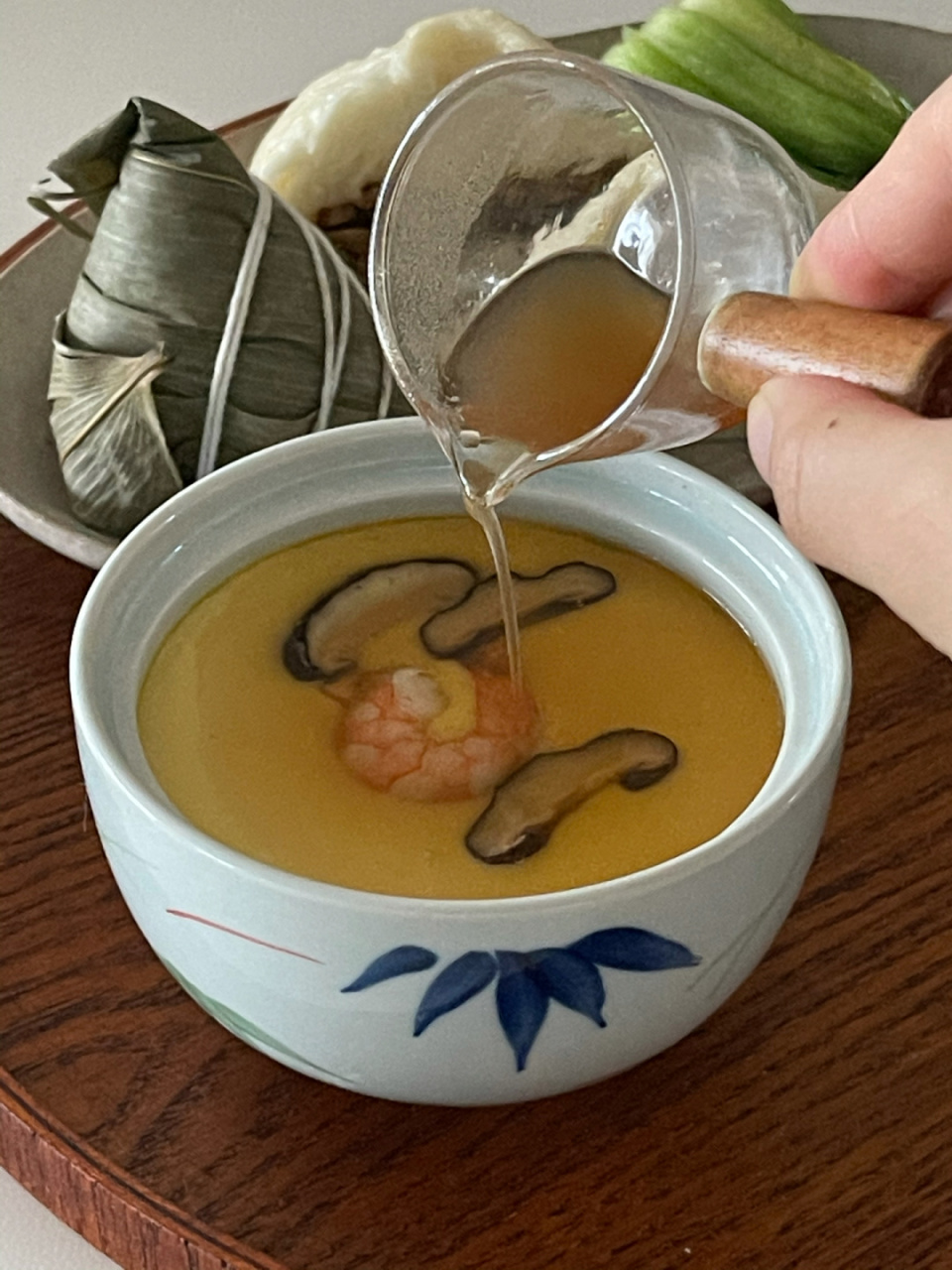 🍜今日早餐:枣仁粽子➕茶碗蒸➕鲜肉包➕籼子粥➕煮青菜 0