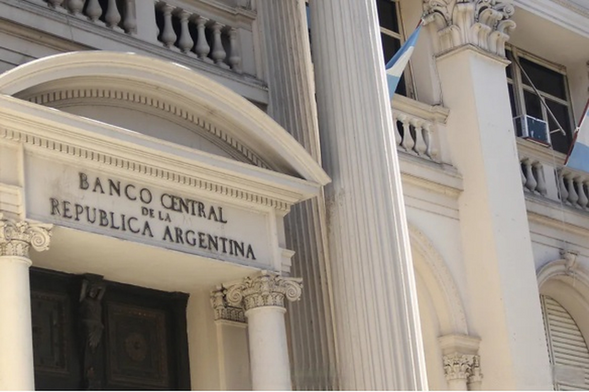 【阿根廷央行批准开设人民币银行账户业务】当地时间6