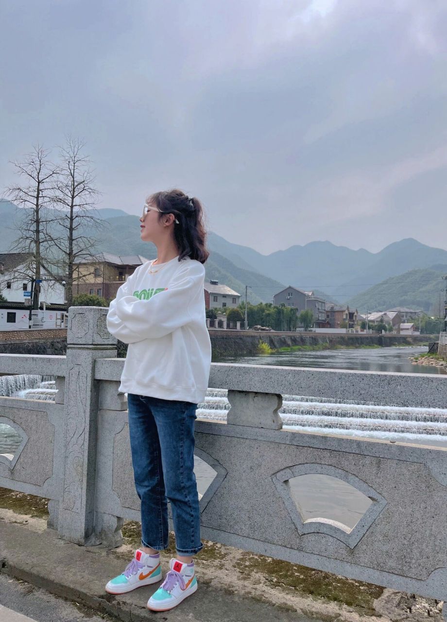 余杭山沟沟旅游区 和同事从海宁长安出发,没走高速,驱车2小时到了汤坑