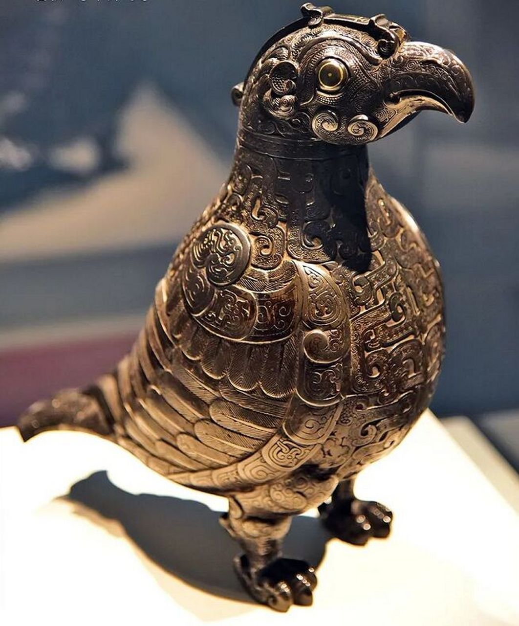 堪称中国古代鸟形青铜器的巅峰之作