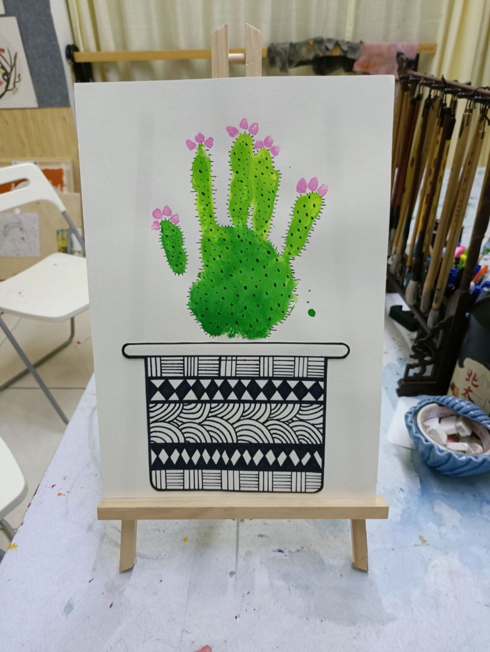 儿童创意美术之《手掌仙人掌》   适合4-5的小朋友.