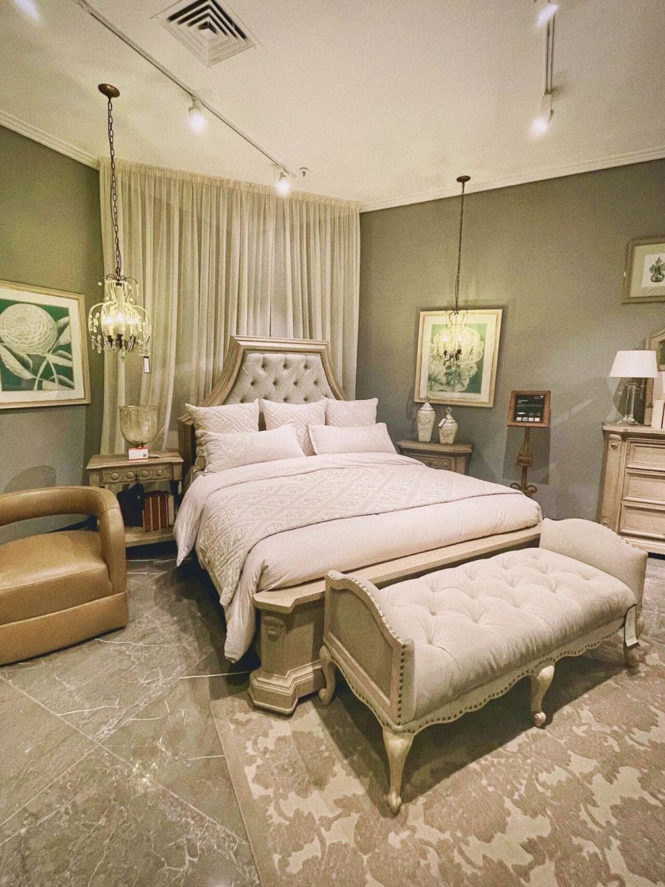 t. 美克a.r.t. 美克家居旗下家具品牌,2003年创立于美国加利福尼亚州.