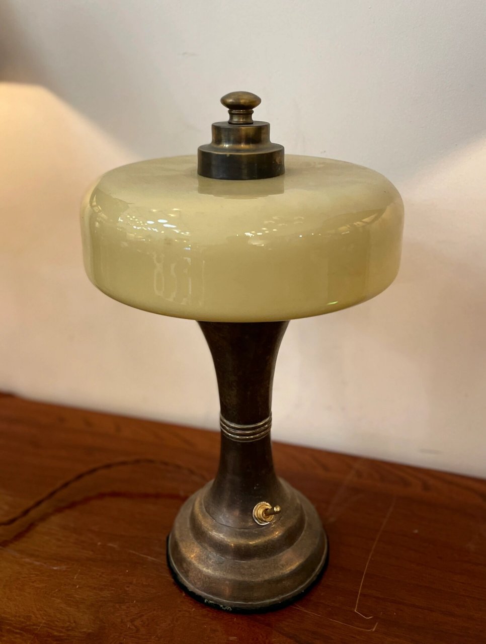 民国老上海artdeco风格的台灯 民国老上海artdeco风格的台灯 高380mm