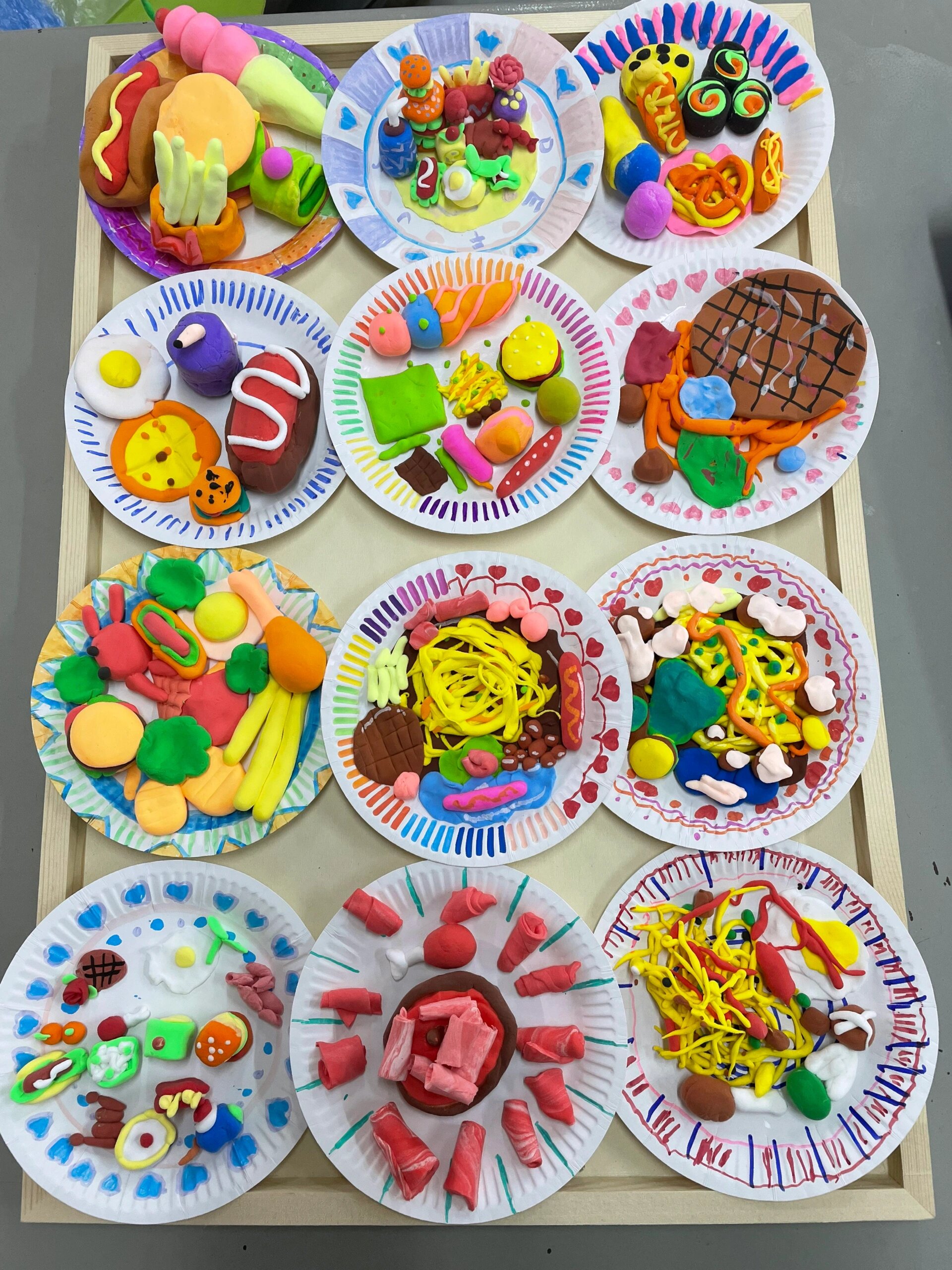 彩泥作品《我"做"了一盘菜》