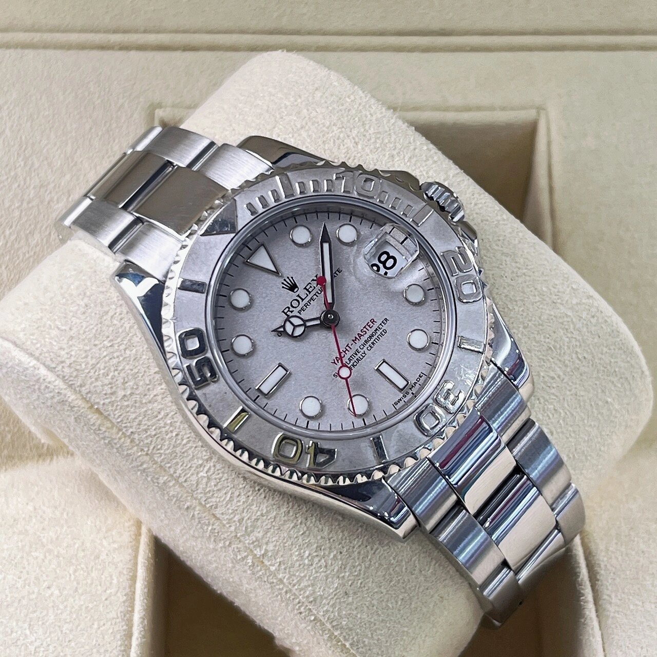 劳力士游艇名仕型-奢华与精准的完美融合 劳力士游艇名仕型-奢华与