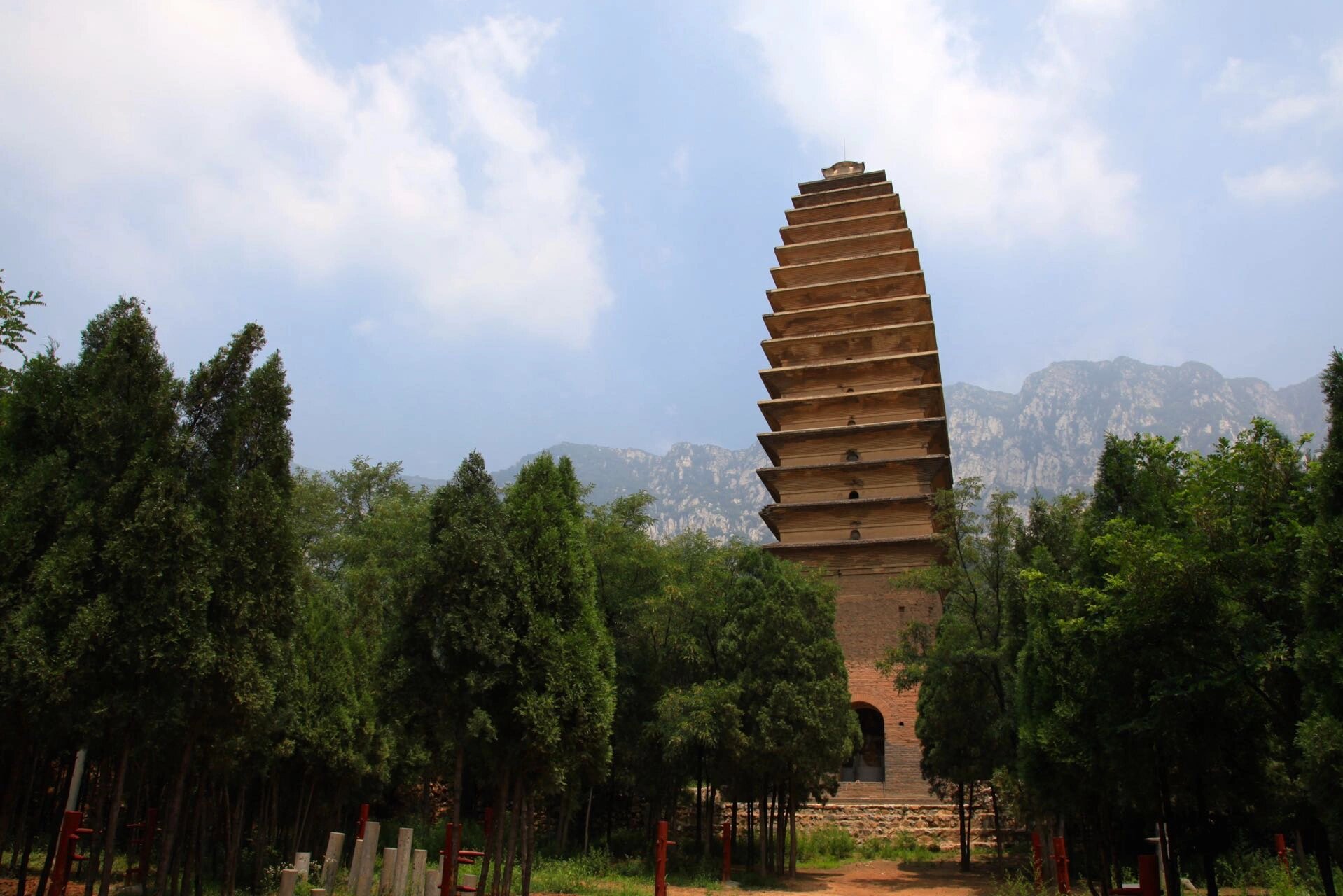 中国最美佛塔 河南登封 法王寺塔(寺庙331) 法王寺是中国最早的寺院之