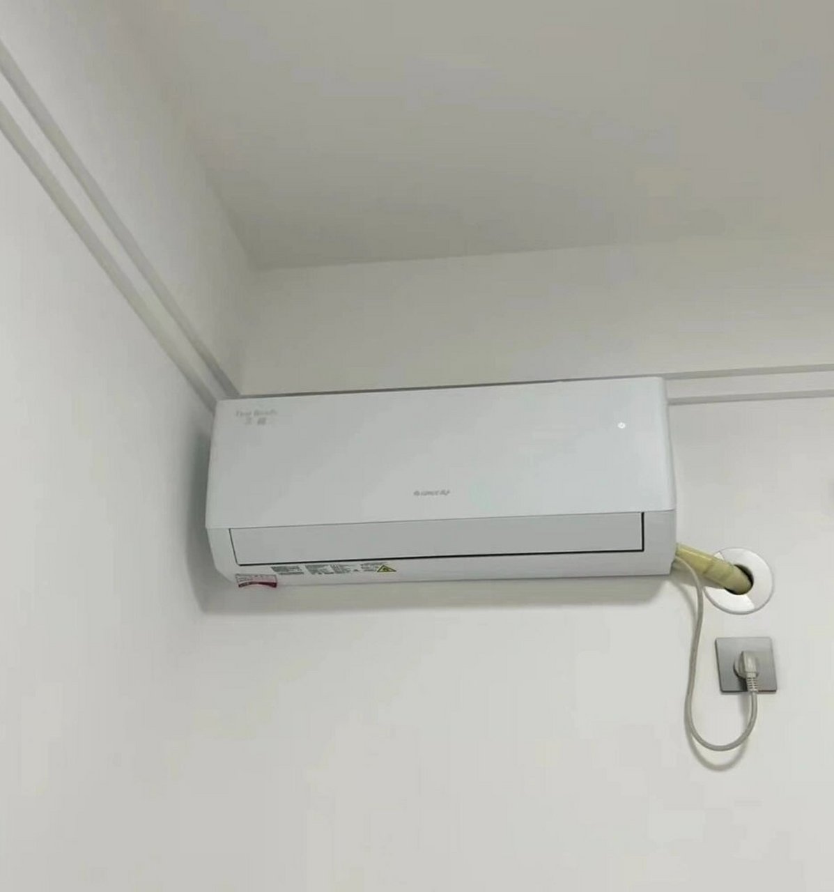 格力空调 清柔风,零售价2550元一匹,全成都可送货 货源充足,量大可谈