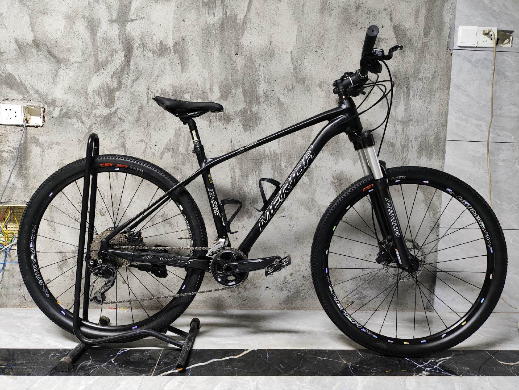 美利达挑战者sl1山地车,超轻车架,17*27.