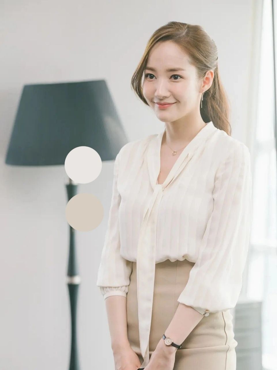 韩剧《金秘书为何那样》女主朴敏英夏日穿搭 这是朴敏英韩剧穿搭系列