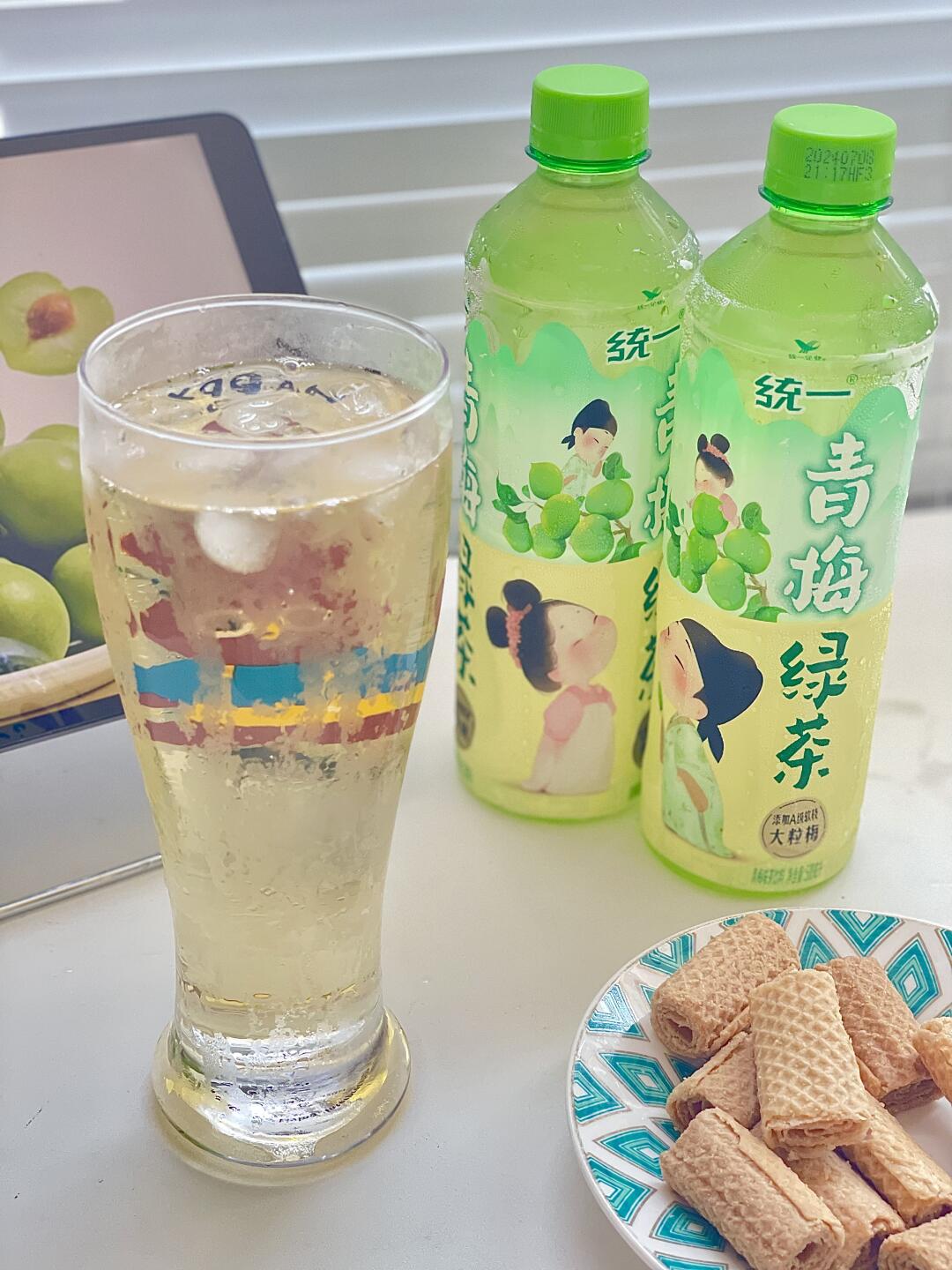 哟不得了啊,统一青梅绿茶来整活了,一口大粒