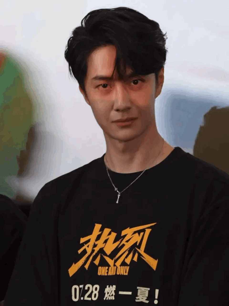 王一博法令纹怎么那么深啊,感觉跟虞书欣有得一拼了