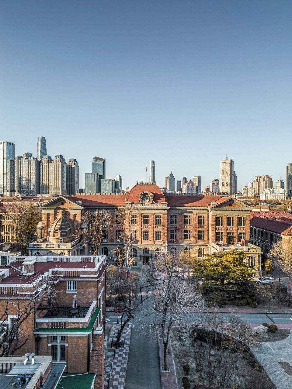 天津外国语大学