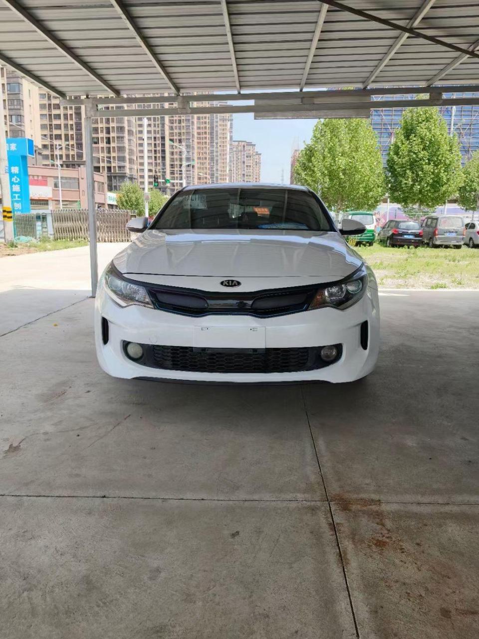 2017年起亚k5,混动.2.