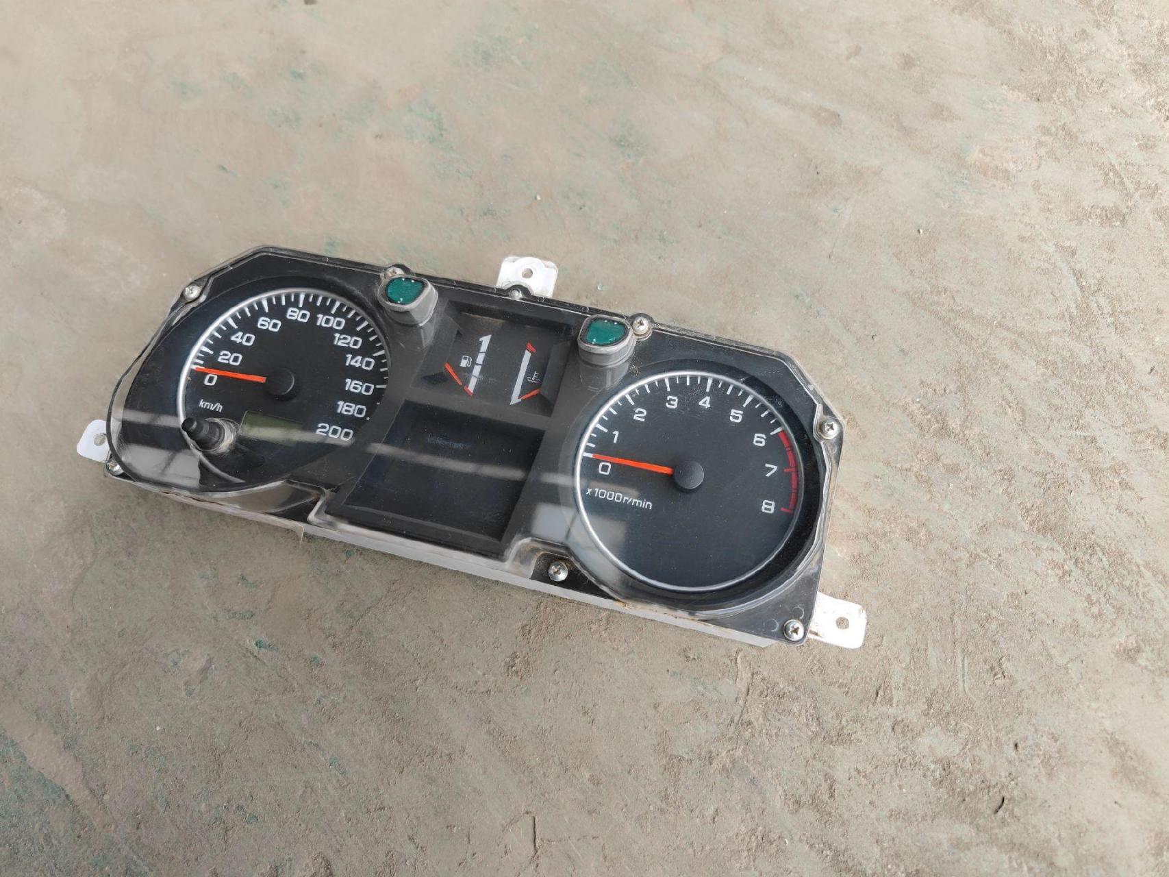 猎豹黑金刚原厂仪表盘总成 转速表 里程表 码表 原厂纯拆车.