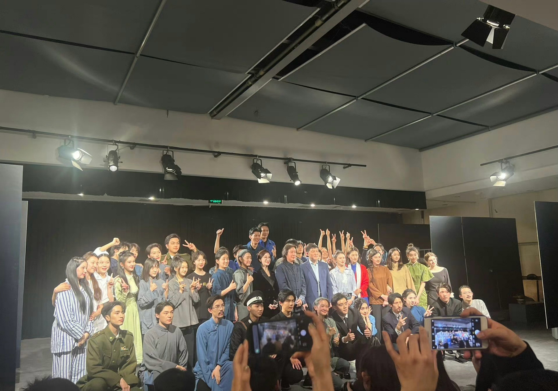 北电汇演大合照 好多帅哥美女啊