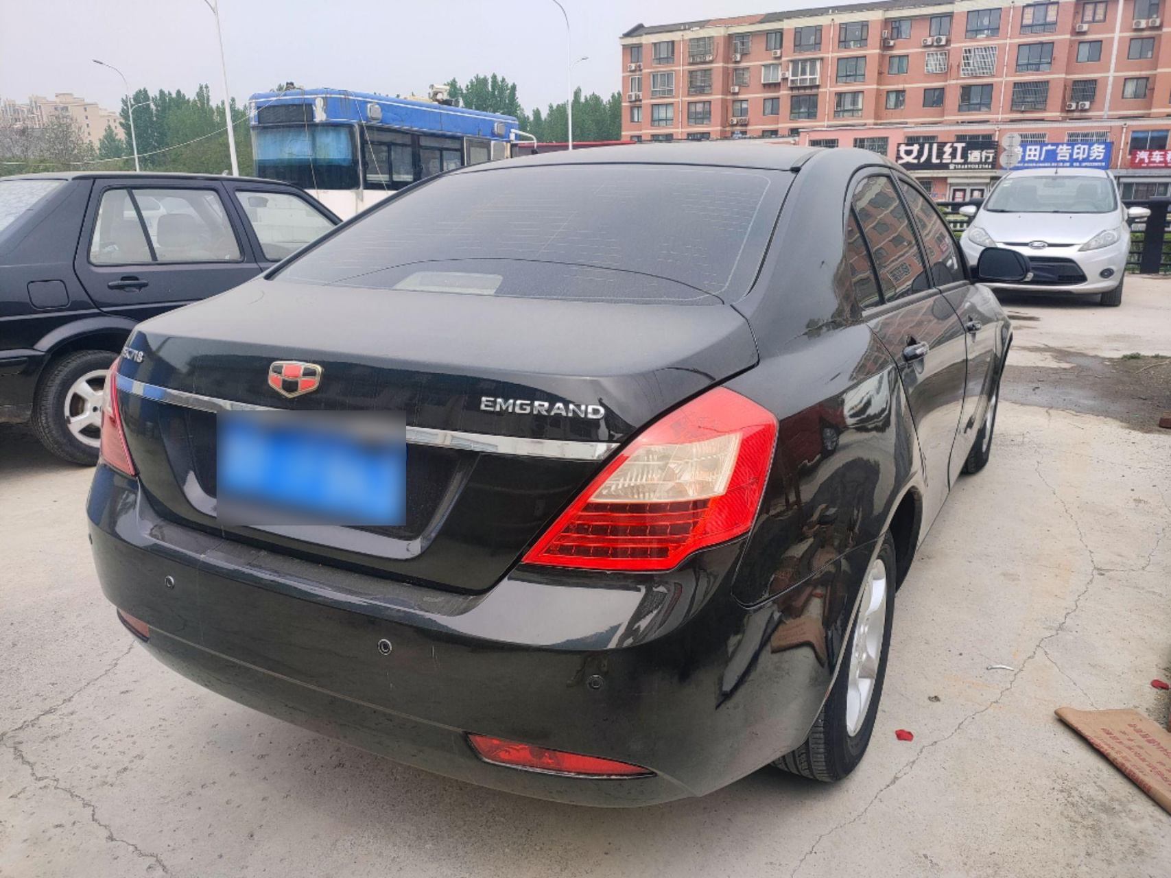 置换到家一台12年吉利帝豪ec718,十万公里,1.