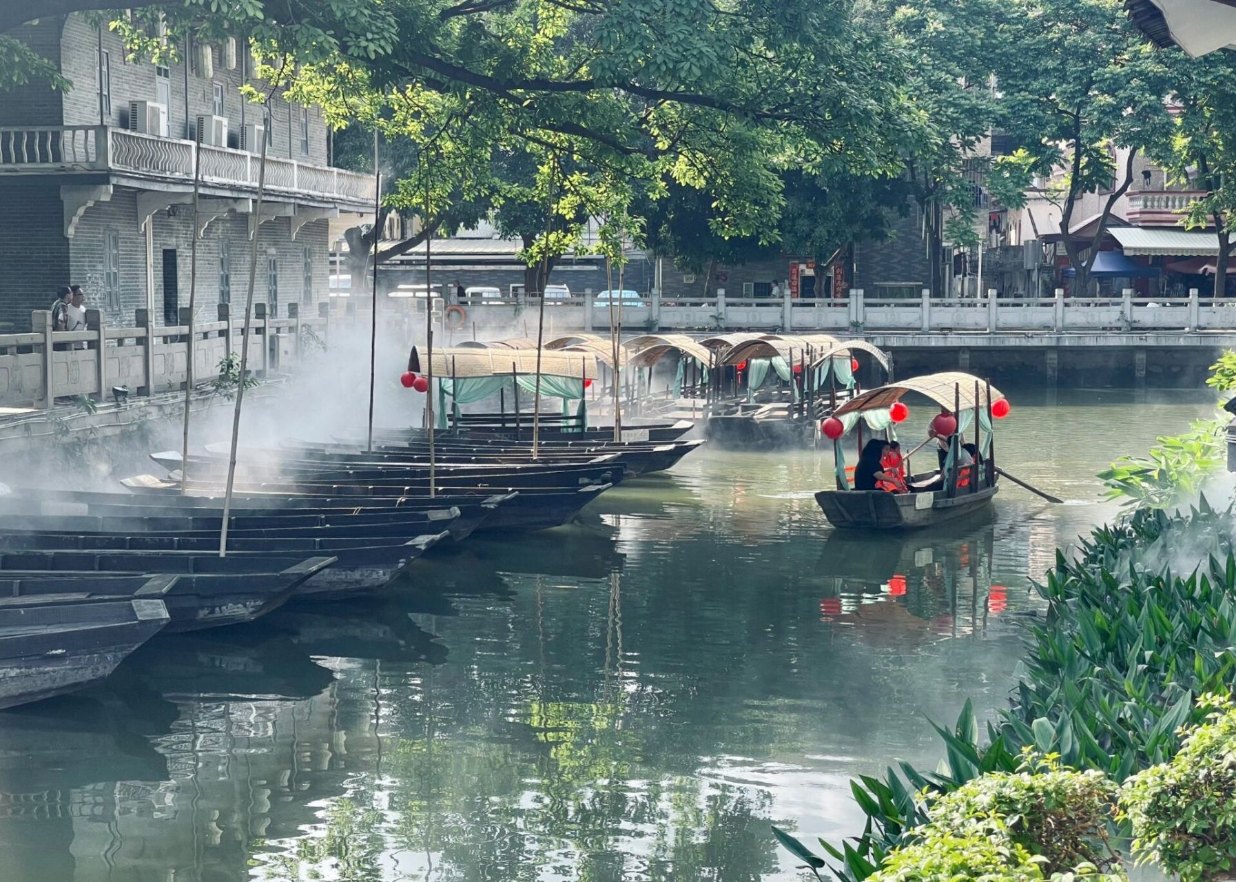 地铁4号线到南沙东涌站,岀来再打滴滴.