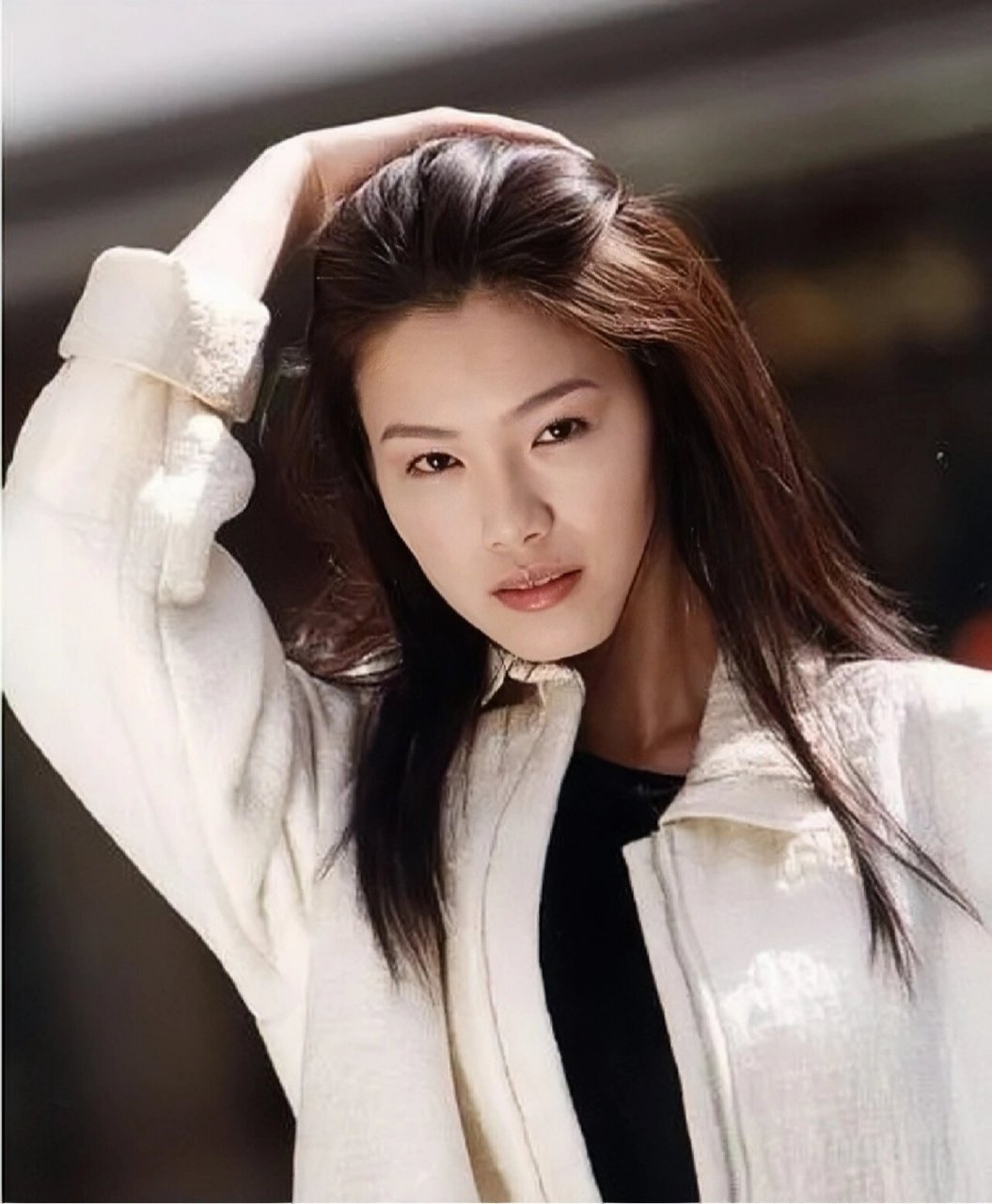 之～拿什么拯救你,我的爱人 #海岩##拿什么拯救你我的爱人# #于娜