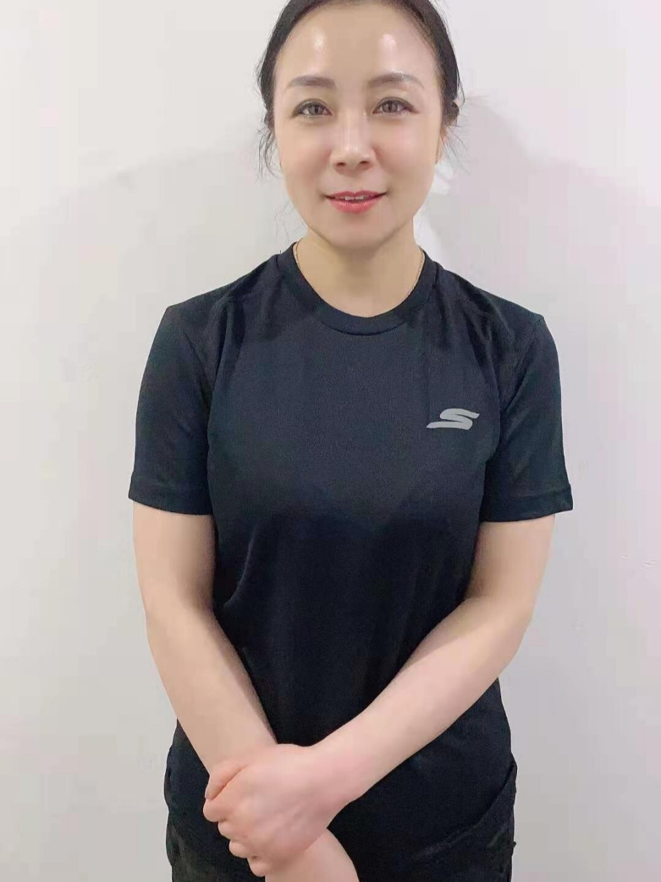 育儿嫂～大小宝衣食住行 方方面面照顾 姓名:柏阿姨 属相:兔 户籍