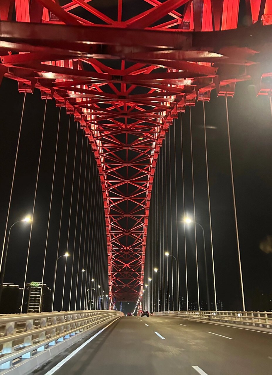 株洲新开通的清水塘大桥97天元区到石峰区又多了一条新路夜景灯光