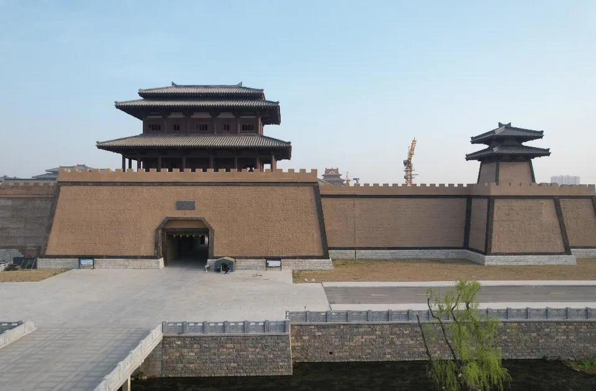 莒国古城结深谊,汤美肉肥永难忘.