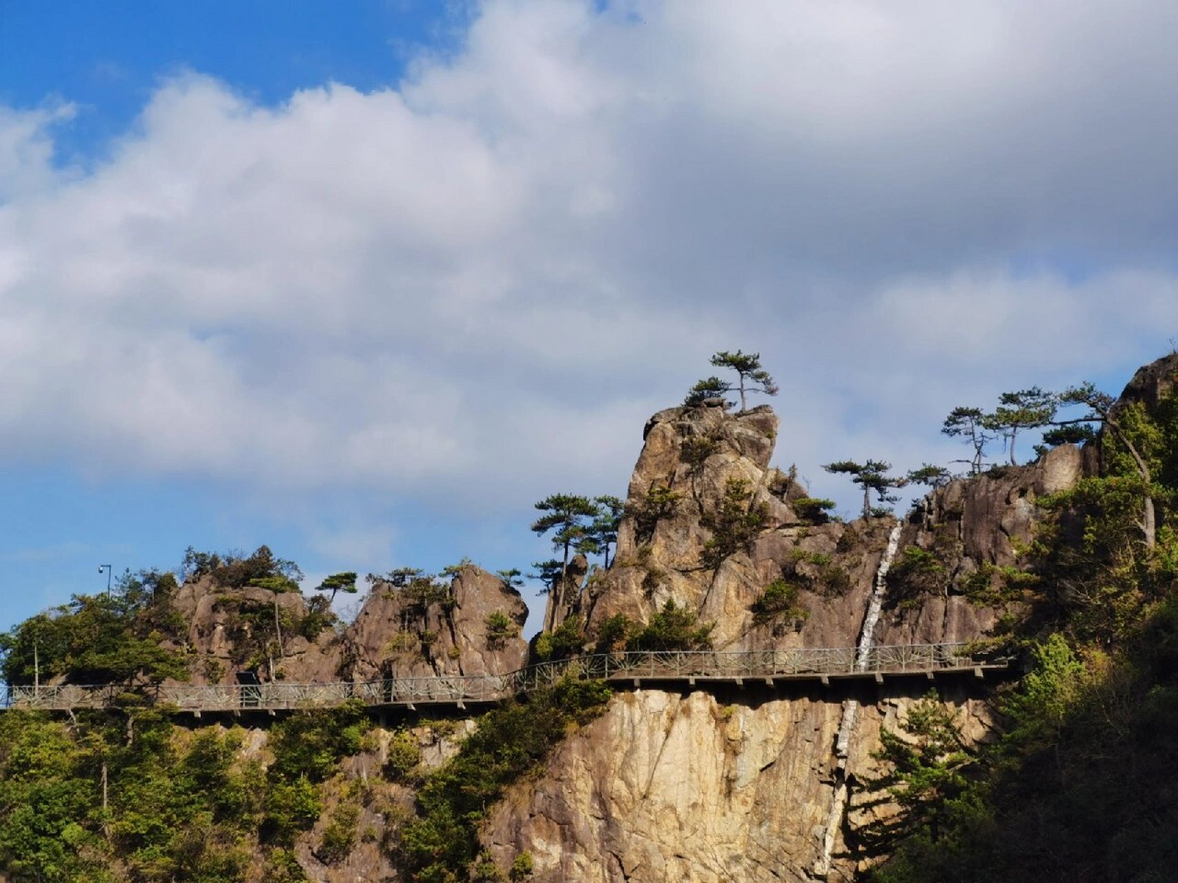 杭州临安大明山风景区图片