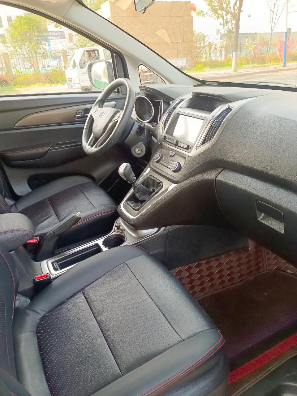 18年长安睿行s50 大七座商务车 前置前驱 个人一手车 原版原漆 五万