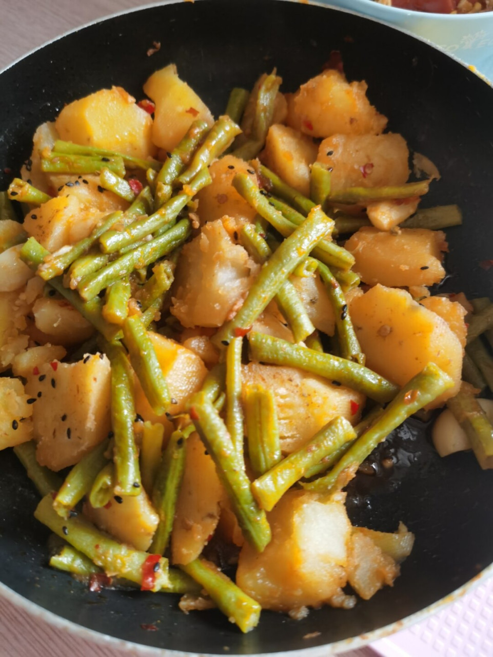 今日午餐5元,土豆炖豆角配白粥,舒适 #土豆的吃法