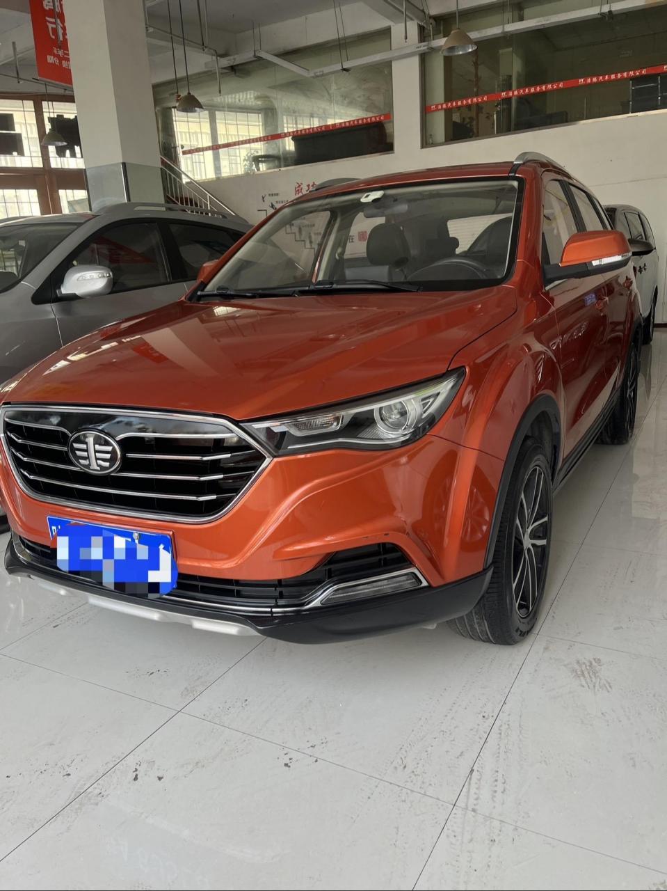 2018年一汽奔腾x40自动档1.6l.