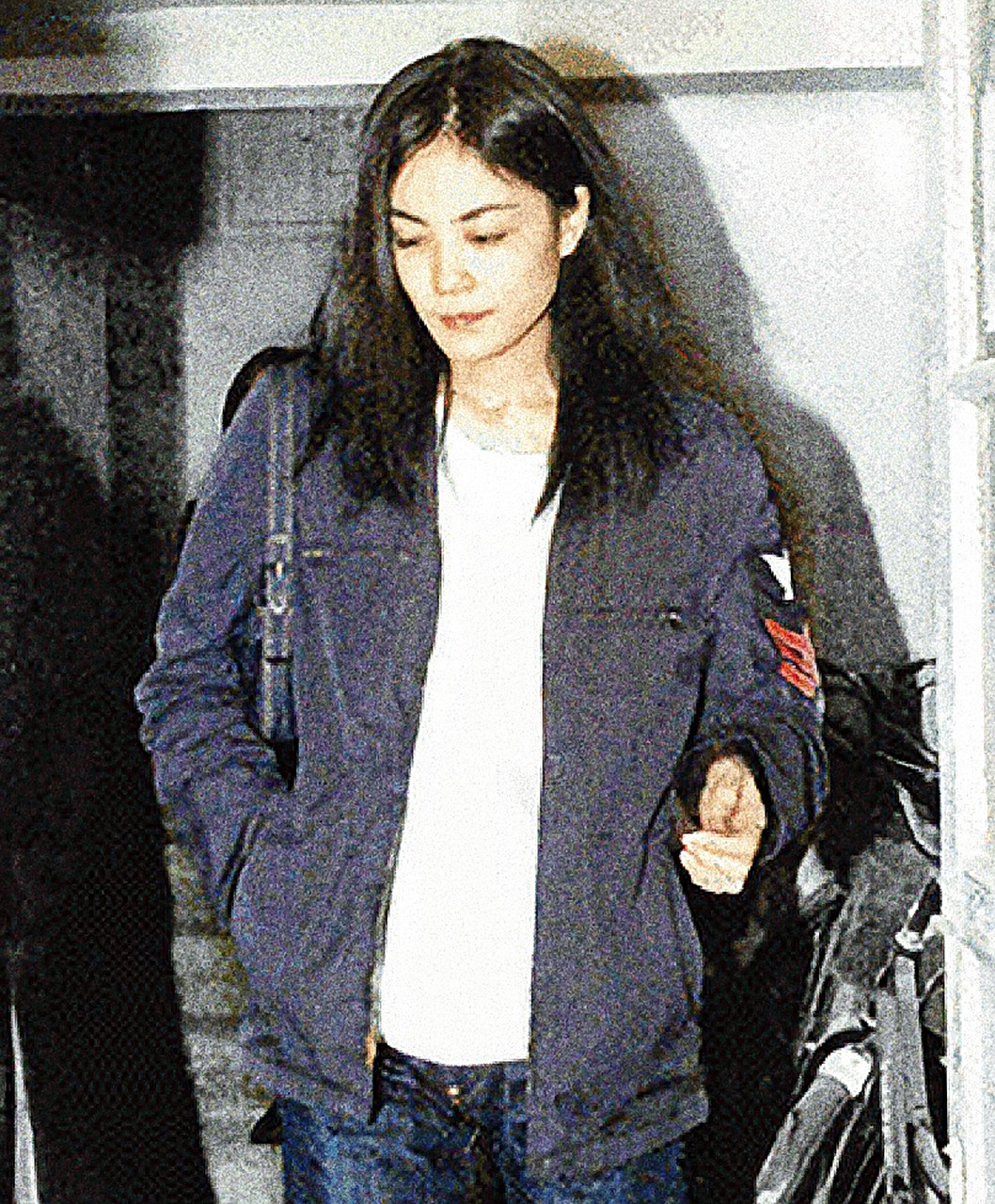 王菲街拍神图 人穿衣服的典范,气质这种东西别人学不来