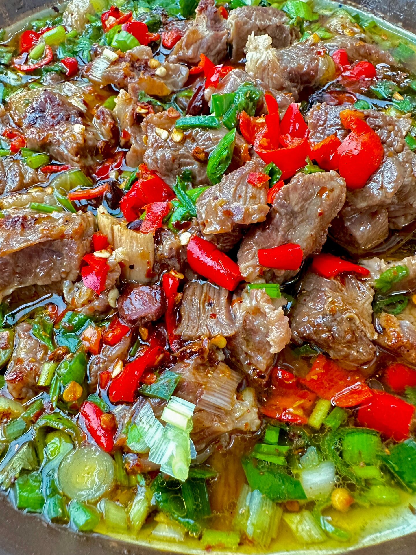 是我在云南吃过很出彩的一道菜,调味简单朴实