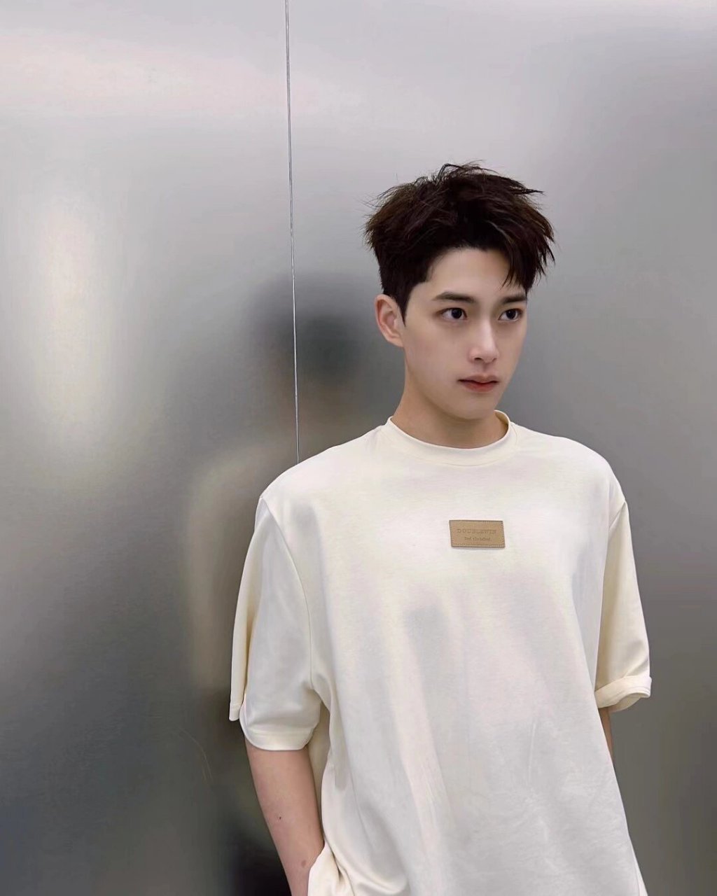 男生摩根微分碎盖发型 帅爆了 摩根微分碎盖 摩根烫系列的微分碎盖