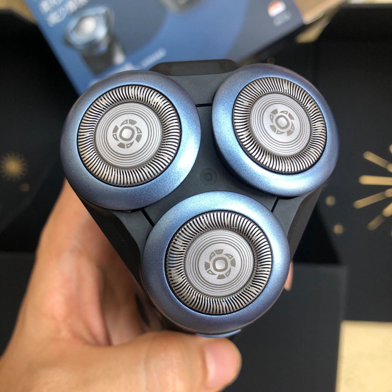 送爸爸的生日礼物 飞利浦s5066剃须刀/s6670 上次送男友的s5951现在