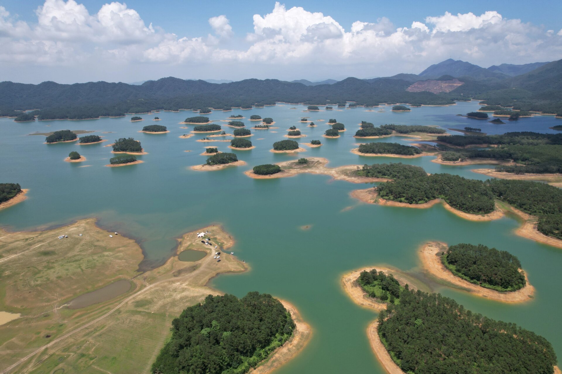 台山大窿洞水库 台山端芬大窿洞水库 天气晴朗,用无人机拍摄,全是大片